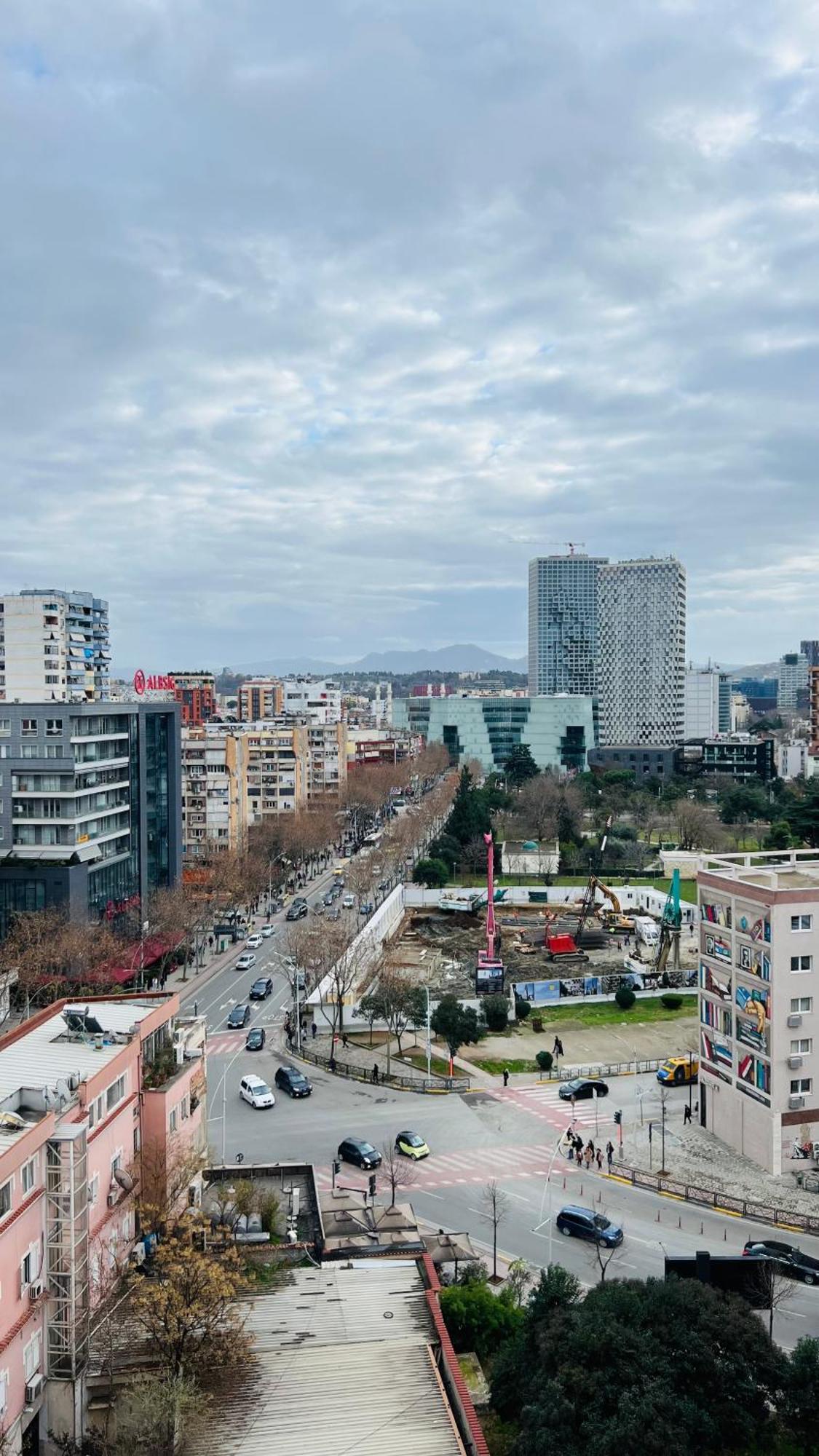 Tirana Gallery Apartment - City Center View Екстер'єр фото